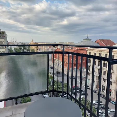 Maison Petruzzelli - Rooms In Bari Guest house