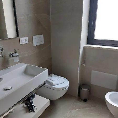 Guest house Maison Petruzzelli - Rooms In Bari Bari